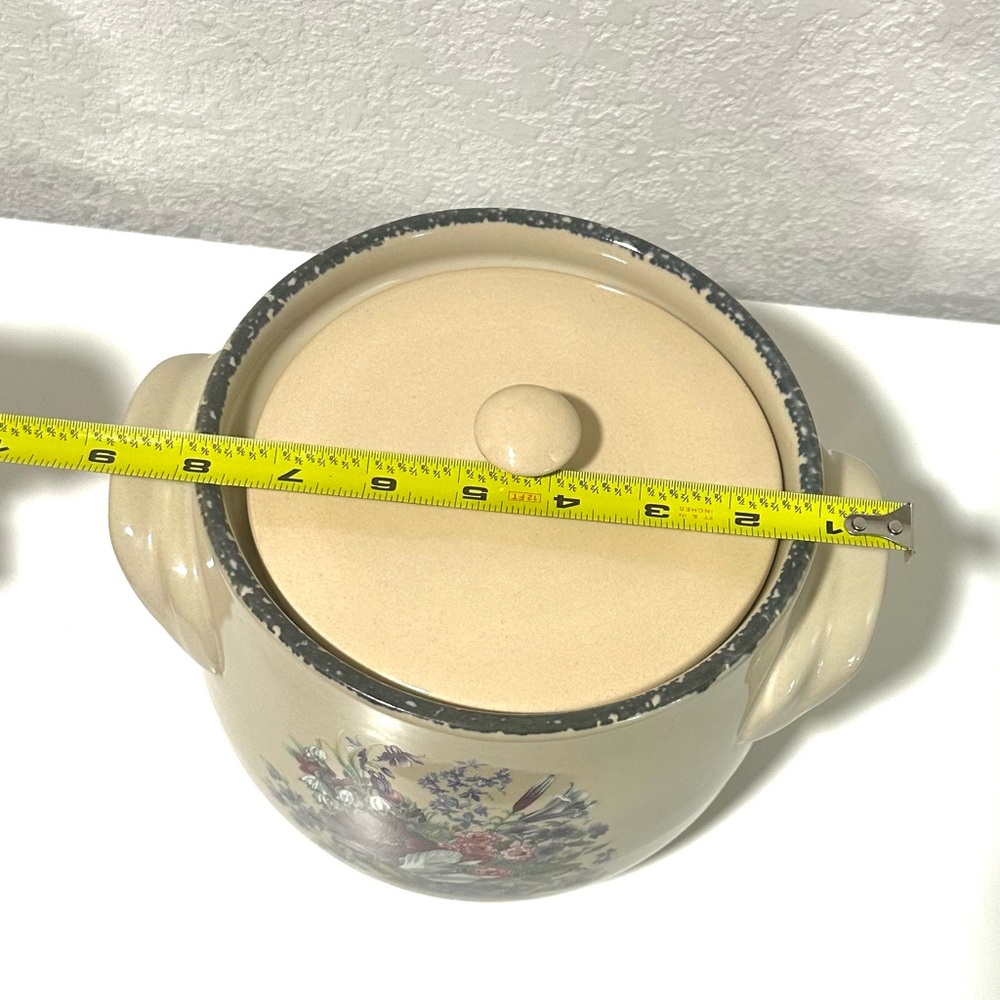 Home & Garden Party Lg Stoneware Ceramic Pot with Handles Lid and Floral Design - Picture 15 of 16